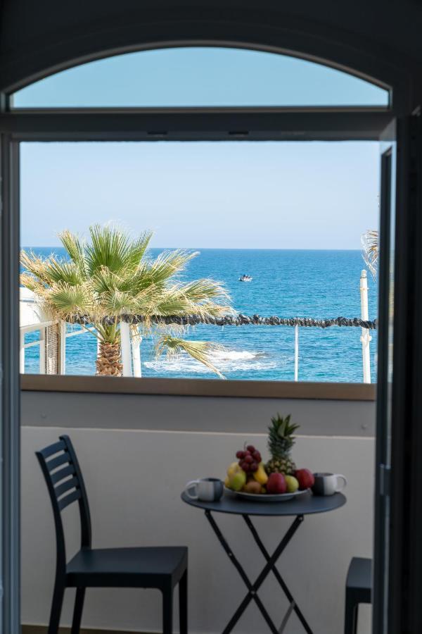 Renata Mare Beachside Studios Hersonissos  Exterior photo